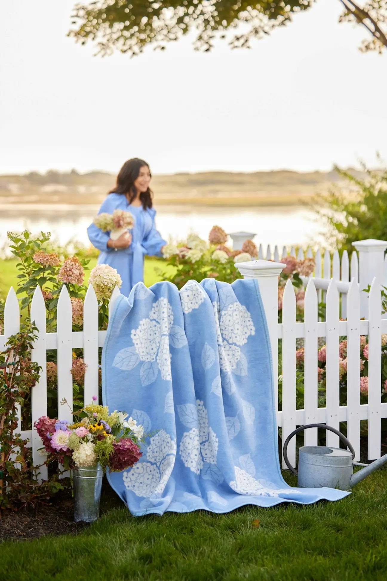 Hydrangeas Blanket