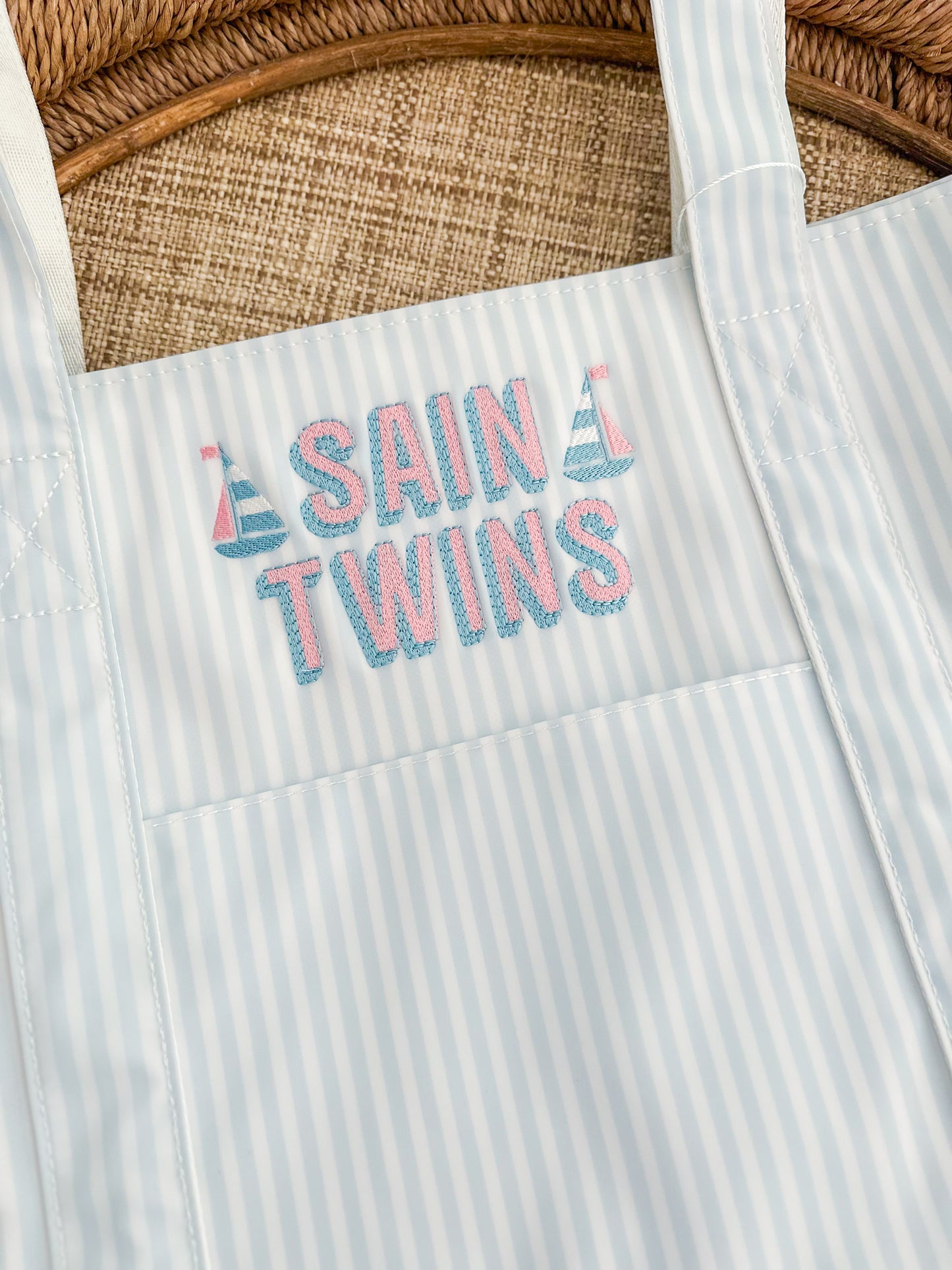 TRVL Jumbo X-Large Tote