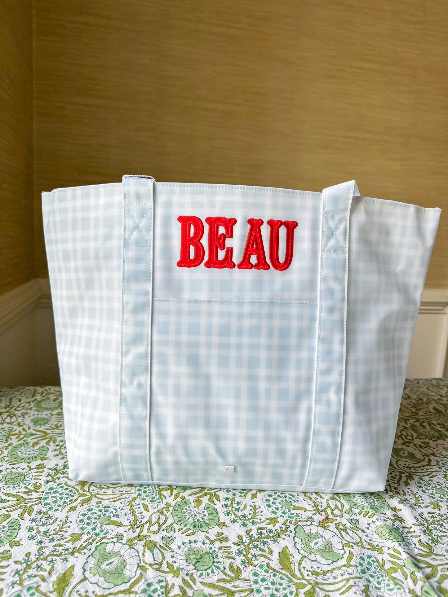 TRVL Jumbo X-Large Tote