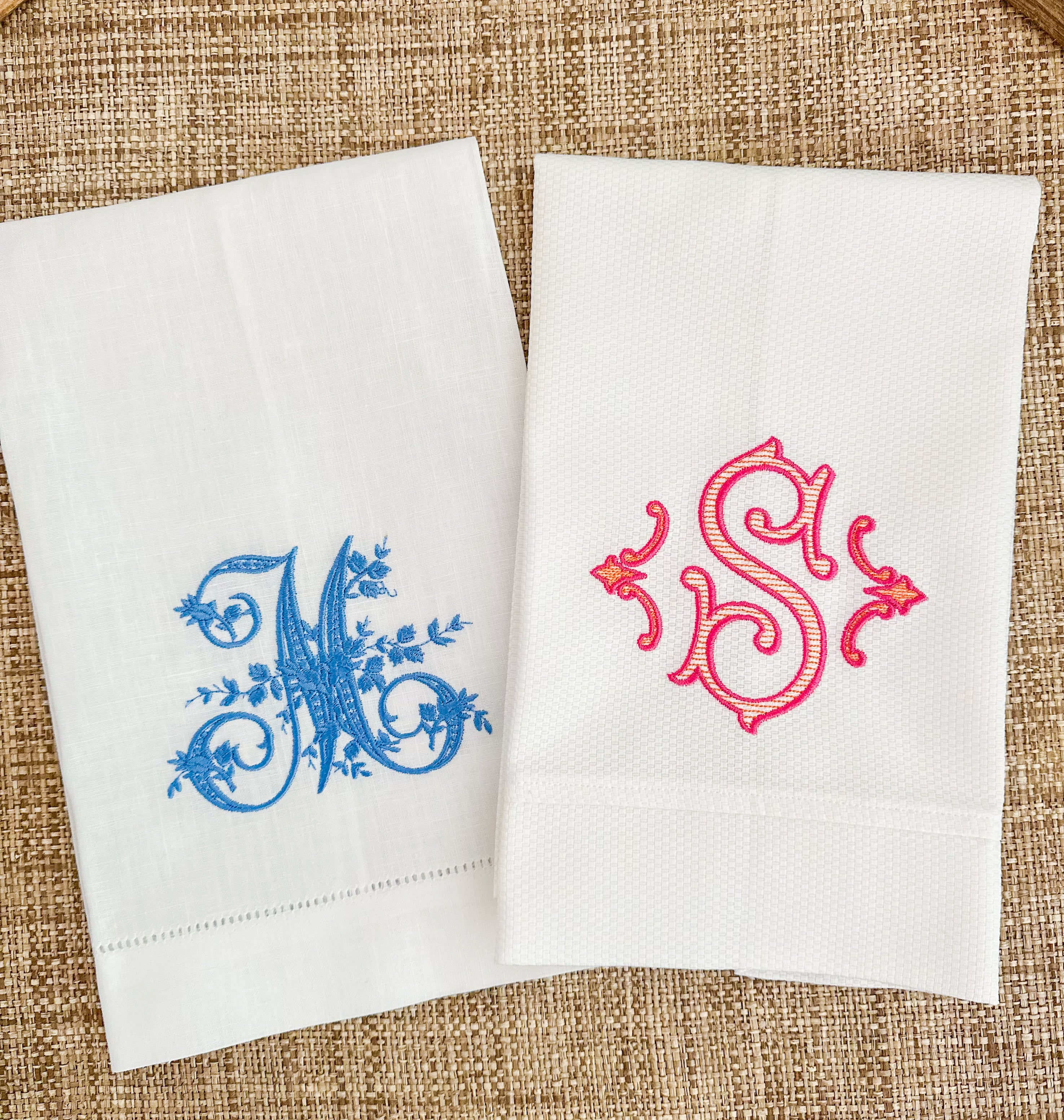 Personalized hand towel Bogey and Byrd