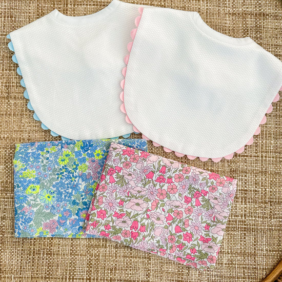 Custom baby bib - Bogey and Byrd