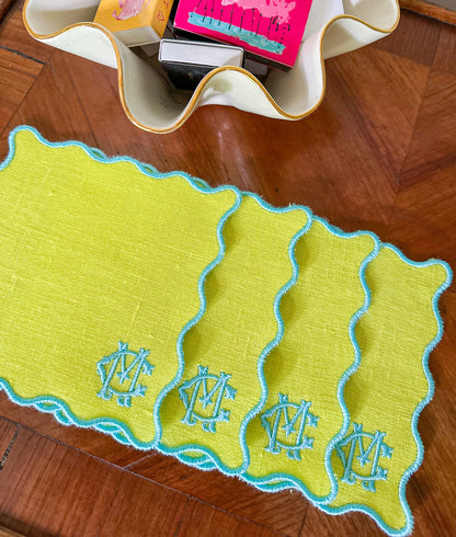 Ripple edge cocktail napkins