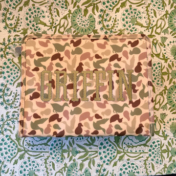 "Griffin" Large Decoy Roadie