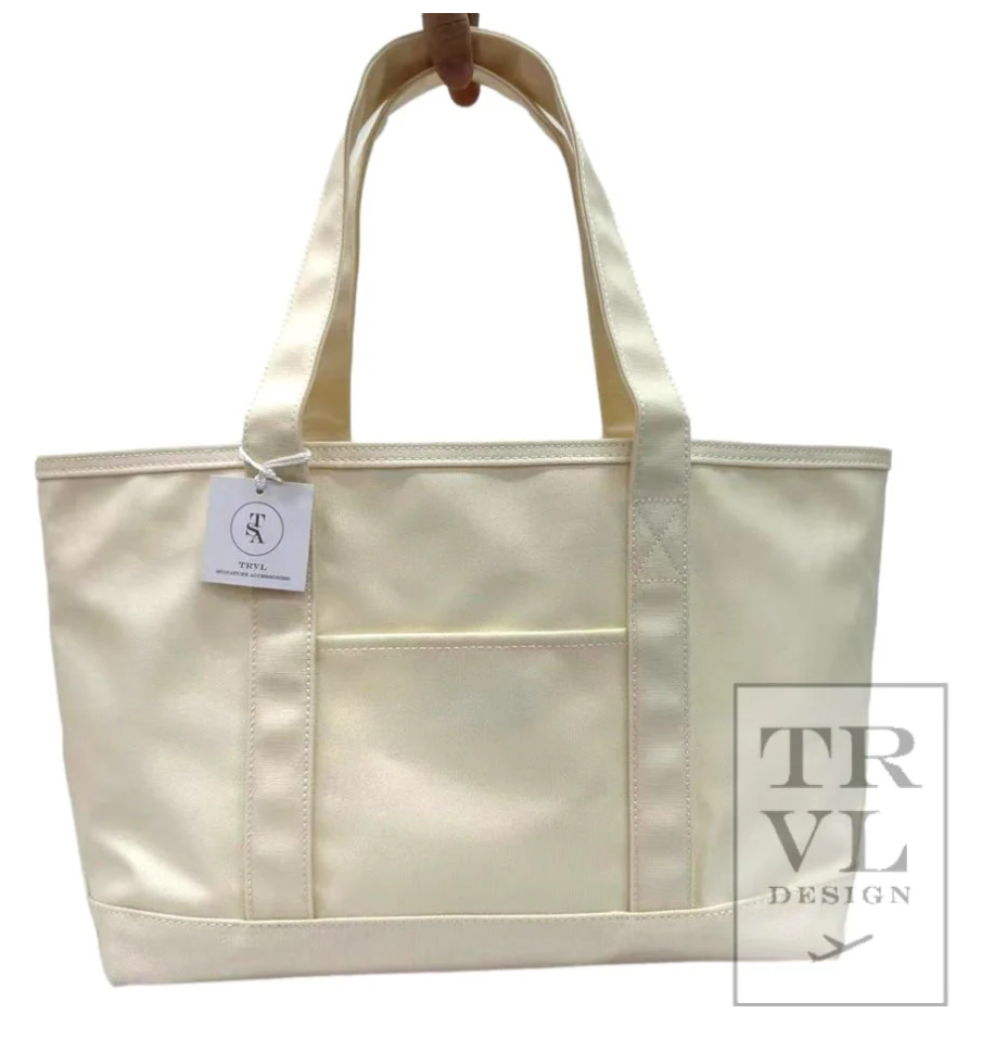 TRVL Medium Tote