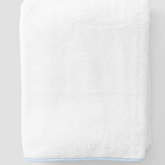 Weezie Signature Bath Towel - Bogey and Byrd