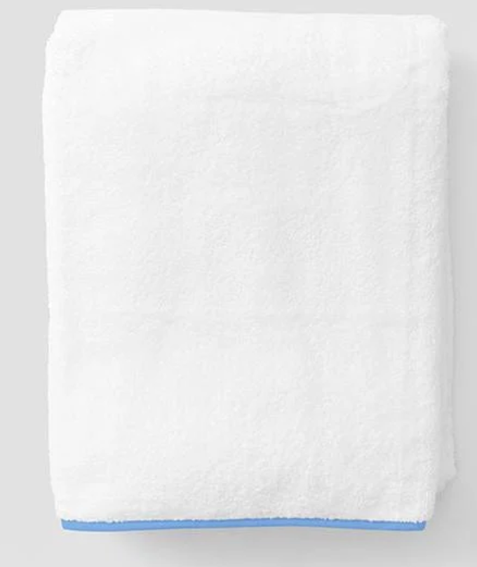 Weezie Signature Bath Towel - Bogey and Byrd